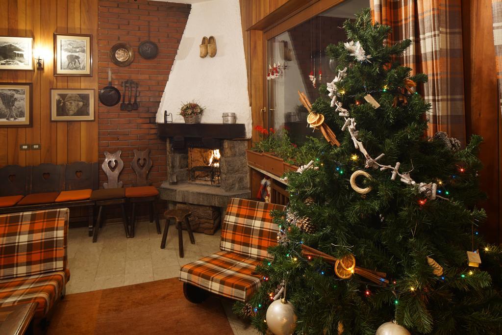 Hotel Al Caminetto Валтурненче Екстериор снимка