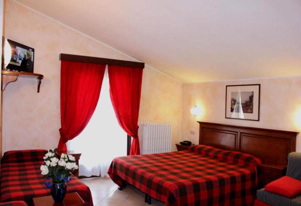 Hotel Al Caminetto Валтурненче Екстериор снимка